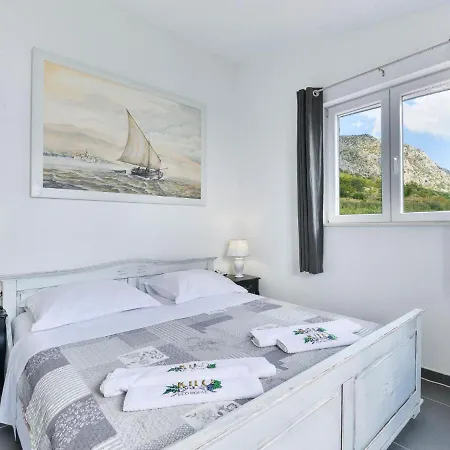 Kilo By Interhome Jesenice (Split-Dalmatia)